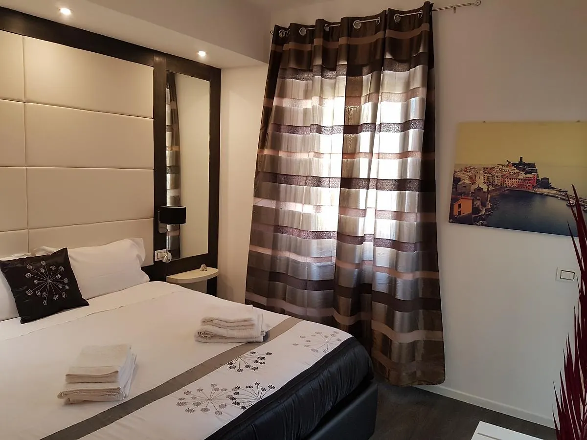 Voyage Prive Deluxe Bed & Breakfast La Spezia