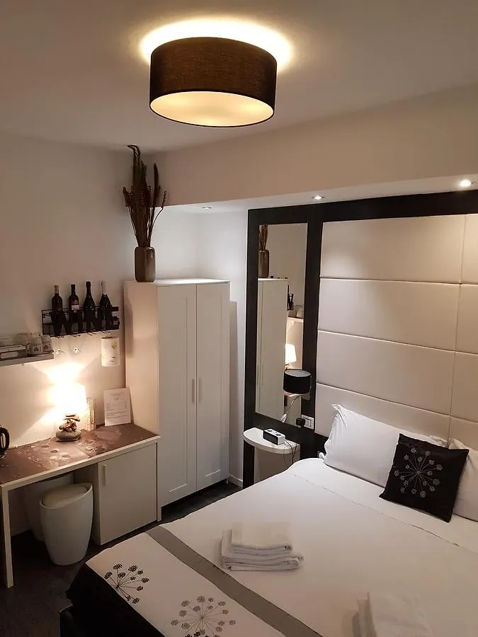Voyage Prive Deluxe Bed & Breakfast La Spezia Italy