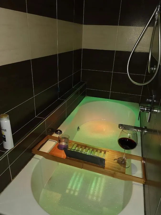 Voyage Prive Deluxe Bed & Breakfast La Spezia 0*,  Italy